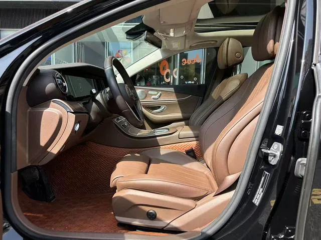 Mercedes-Benz E-Class 2022 Deuxième lifting E 300 L Type de luxe Voiture extérieur photo 5