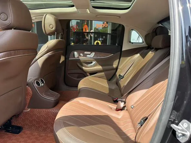 Mercedes-Benz E-Class 2022 Deuxième lifting E 300 L Type de luxe Voiture extérieur photo 6