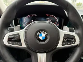 BMW 3 Series 2022 Restyling 325Li M Sports Night Suit interior photo 13