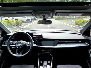 Audi A3 2023 Restyling Sportback 35 TFSI Fashion Sport interior photo 12