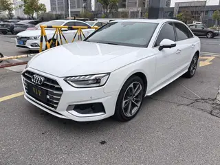 Audi A4L 2020 40 TFSI Mode dynamique