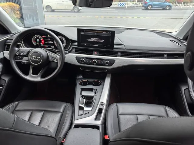 Audi A4L 2020 40 TFSI Fashion dynamic type exterior photo 4