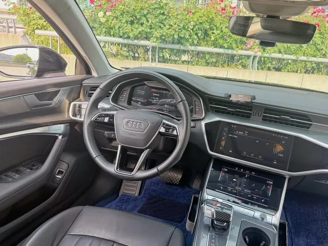 Audi A6 2021 allroad quattro Maison exploratoire 55 TFSI Profitez du type tout-terrain intérieur photo 8