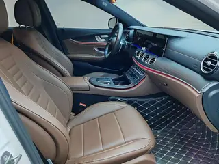 Mercedes-Benz E-Class 2023 E 300 L Fashionable sports car interior photo 12