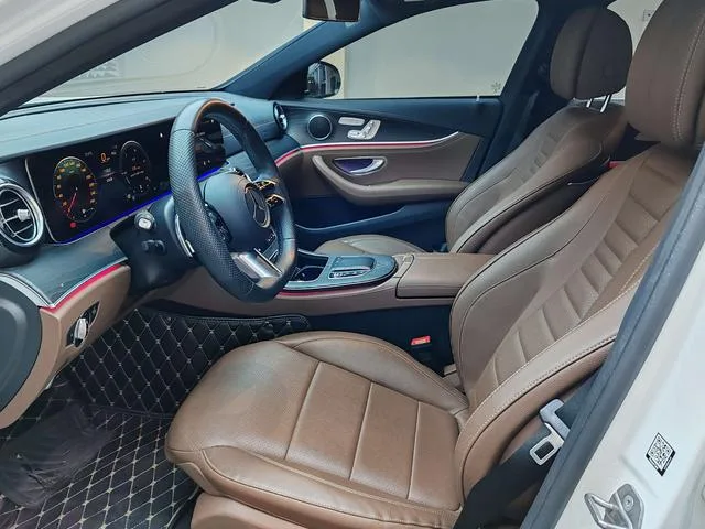 Mercedes-Benz E-Class 2023 E 300 L Fashionable sports car interior photo 16