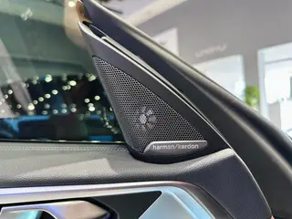 BMW 4 Series 2022 425i M Sports suit interior photo 17
