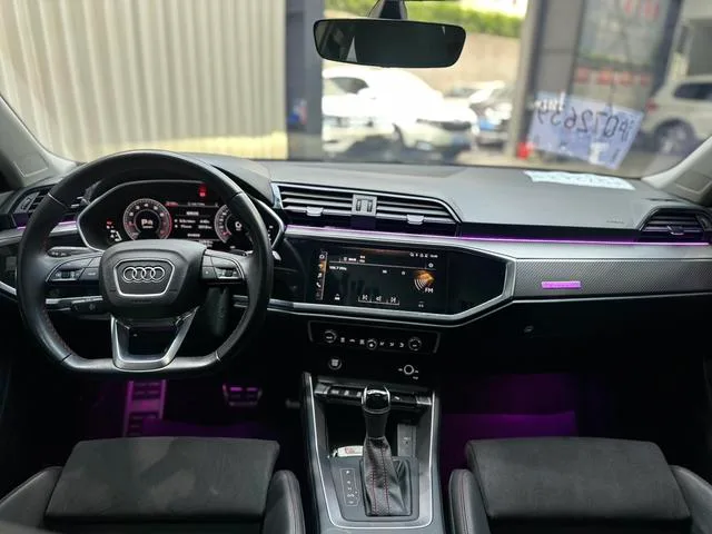 Audi Q3 2022 40 TFSI RS Tipo de velocidad de combustión del kit interior foto 18