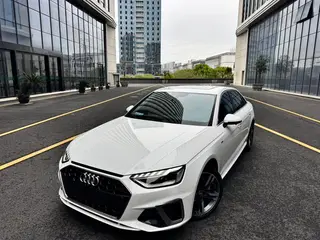 Audi A4L 2020 40 TFSI Type de luxe dynamique