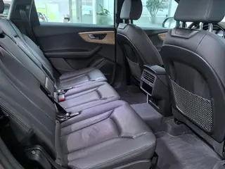Audi Q7 2023 55 TFSI quattro S line Ice and Snow Sports Edition exterior photo 8