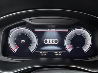 Audi Q7 2023 55 TFSI quattro S line Ice and Snow Sports Edition interior photo 13