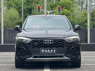 Audi Q5L Sportback 2022 40 TFSI RS Kit Burn Rate Type exterior photo 2