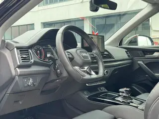 Audi Q5L Sportback 2022 40 TFSI RS Kit Burn Rate Type interior photo 9