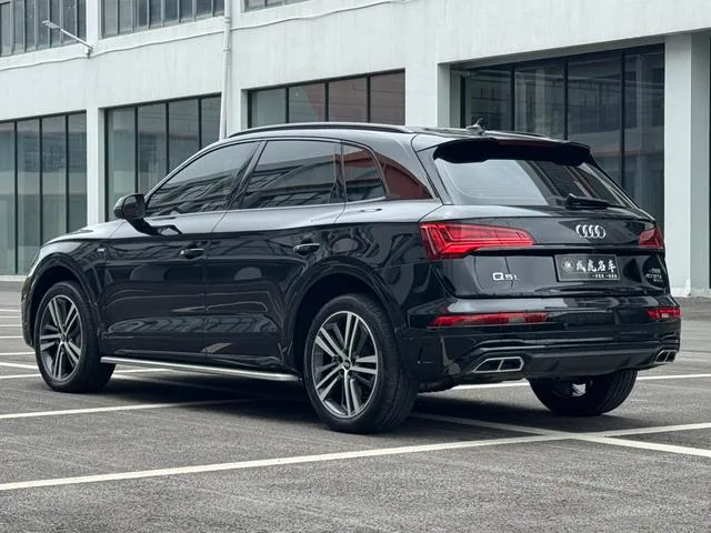 Audi Q5L Sportback 2022 40 TFSI RS Kit Burn Rate Type interior photo 12