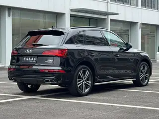 Audi Q5L Sportback 2022 40 TFSI RS Kit Burn Rate Type interior photo 14