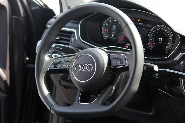 Audi A4L 2023 40 TFSI Deluxe Dynamic interior photo 9