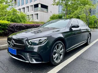 Mercedes-Benz E-Class 2022 Restyling E 300 L Fashionable sports car exterior photo 1