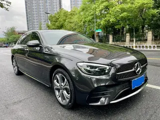 Mercedes-Benz E-Class 2022 Restyling E 300 L Fashionable sports car exterior photo 3