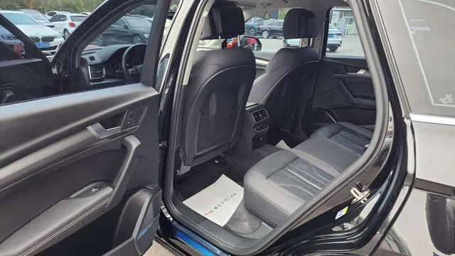 Audi Q5L 2022 Reforma 45T Lujo y elegante interior foto 10