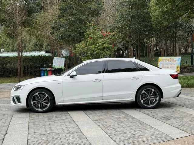 Audi A4L 2022 40 TFSI Tipo dinámico de moda exterior foto 4