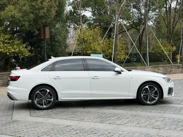 Audi A4L 2022 40 TFSI Tipo dinámico de moda exterior foto 5
