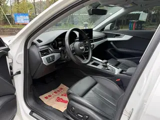 Audi A4L 2022 40 TFSI Tipo dinámico de moda interior foto 12