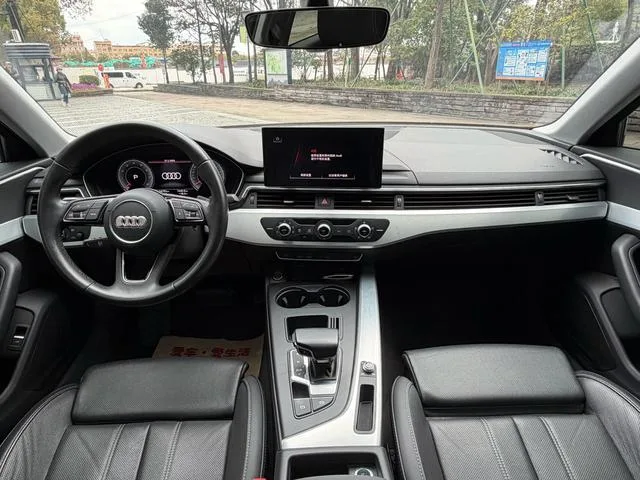 Audi A4L 2022 40 TFSI Tipo dinámico de moda interior foto 13