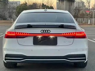 Audi A7 2023 45 TFSI Selection exterior photo 7