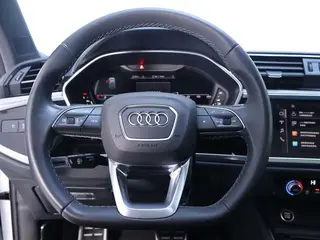 Audi Q3 2024 35 TFSI Mode dynamique intérieur photo 17