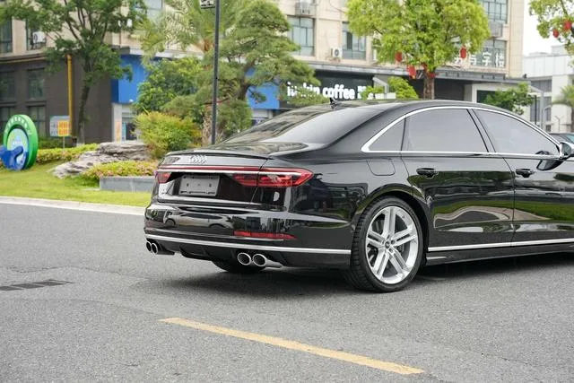 Audi S8 2021 S8L 4.0TFSI quattro exterior foto 6