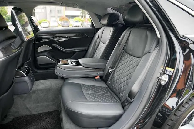 Audi S8 2021 S8L 4.0TFSI quattro interior foto 15