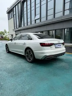 Audi A4L 2022 40 TFSI Mode dynamique intérieur photo 7