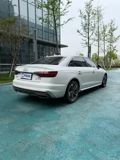 Audi A4L 2022 40 TFSI Mode dynamique intérieur photo 9