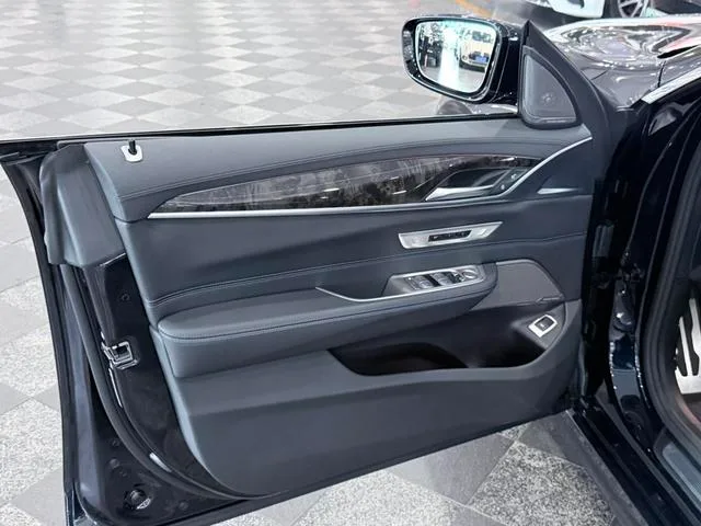 BMW 6 Series GT 2022 630i M Sports suit interior photo 10