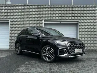 Audi Q5L 2022 40T Deluxe Dynamic exterior photo 3