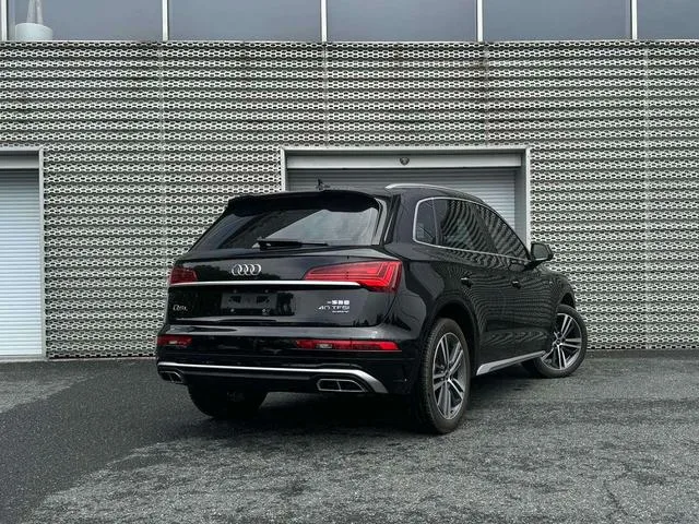 Audi Q5L 2022 40T Deluxe Dynamic exterior photo 7