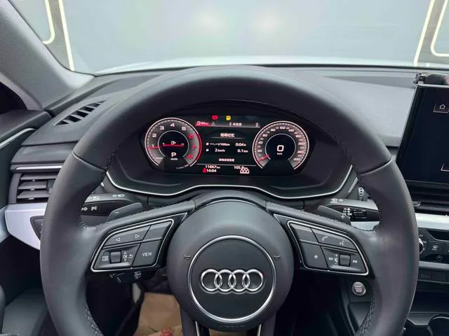 Audi A4L 2024 40 TFSI Fashion dynamic type interior photo 10