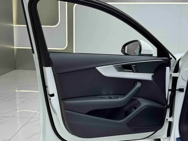 Audi A4L 2024 40 TFSI Fashion dynamic type interior photo 12