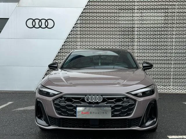 Audi A5L 2026 2.0T Versión deportiva exterior foto 2