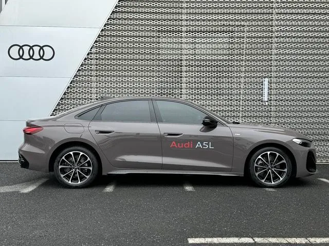 Audi A5L 2026 2.0T Versión deportiva exterior foto 3