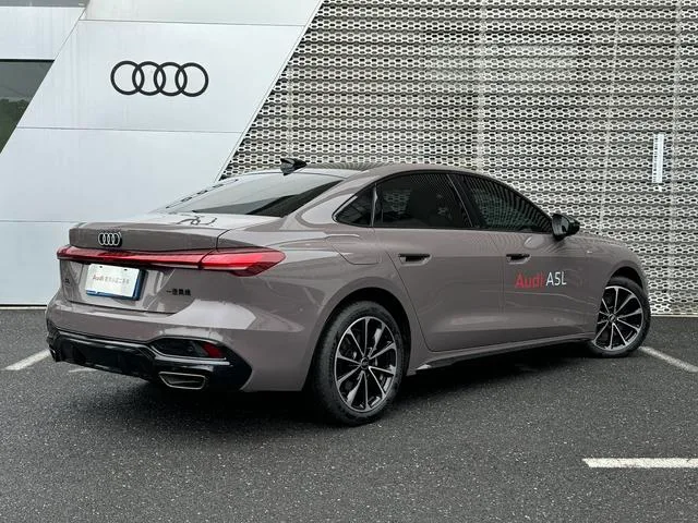 Audi A5L 2026 2.0T Versión deportiva exterior foto 4