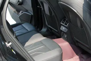 Audi Q5L 2023 40T Deluxe Dynamic exterior photo 8