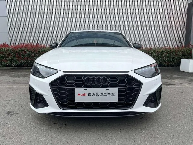 Audi A4L 2024 45 TFSI quattro Choose dynamic type exterior photo 2