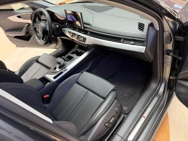 Audi A4L 2023 40 TFSI Tipo dinámico de moda interior foto 18