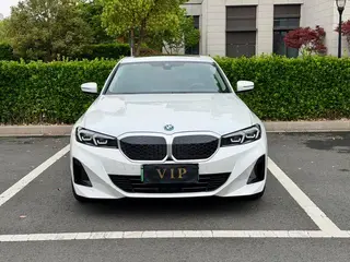 BMW i3 2025 eDrive35L exterior photo 2