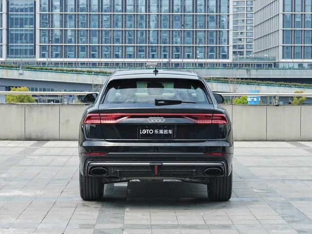 Audi Q8 2022 55 TFSI Deluxe Dynamic exterior photo 5