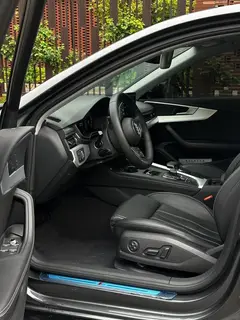 Audi A4L 2022 40 TFSI Tipo dinámico de moda interior foto 11