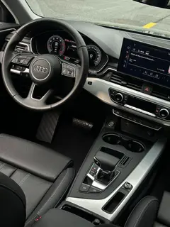Audi A4L 2022 40 TFSI Tipo dinámico de moda interior foto 13