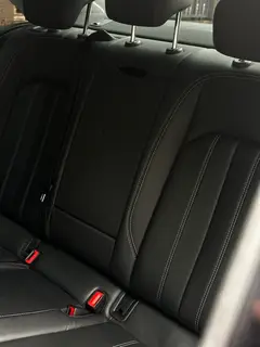 Audi A4L 2022 40 TFSI Tipo dinámico de moda interior foto 19
