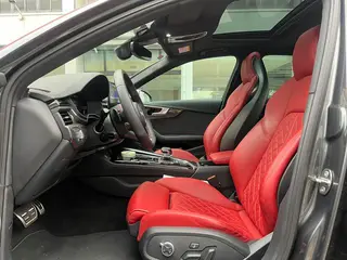 Audi S4 2023 3.0TFSI interior photo 12