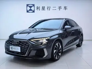 Audi A3 2023 Модификация A3L Limousine 35 TFSI Модный спортивный тип